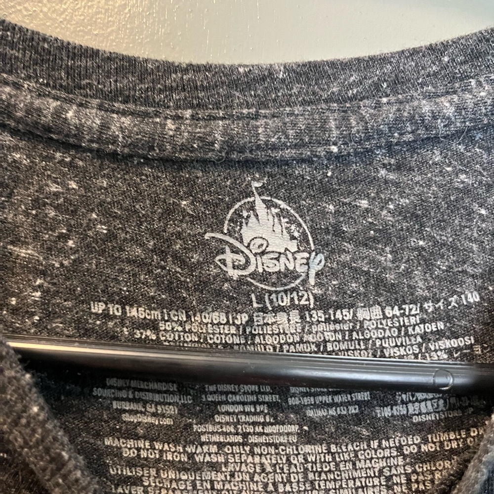Baby yoda tee